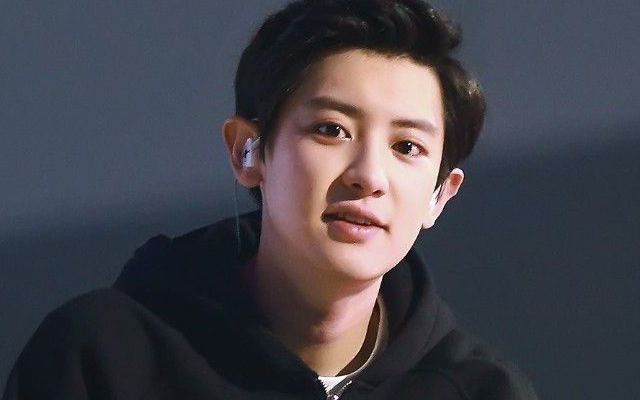 Chanyeol's Solo Debut Shines with 'Black Out'